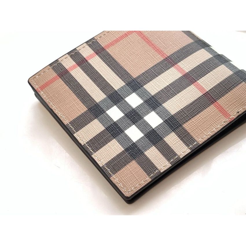 Buerberry Foled wallet