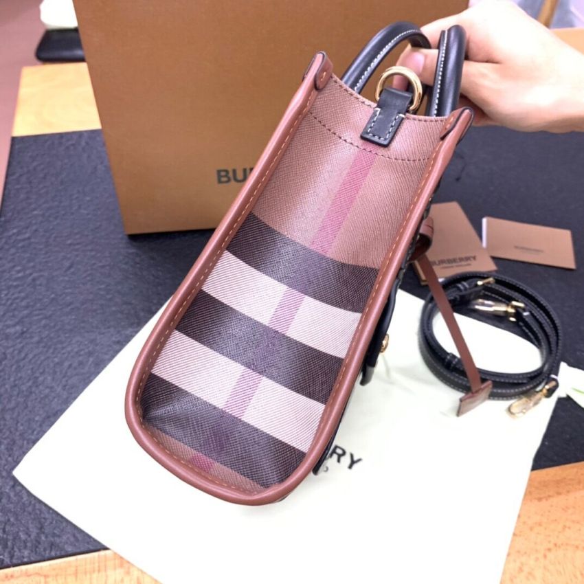 Bv*b*rry Small Check Tote