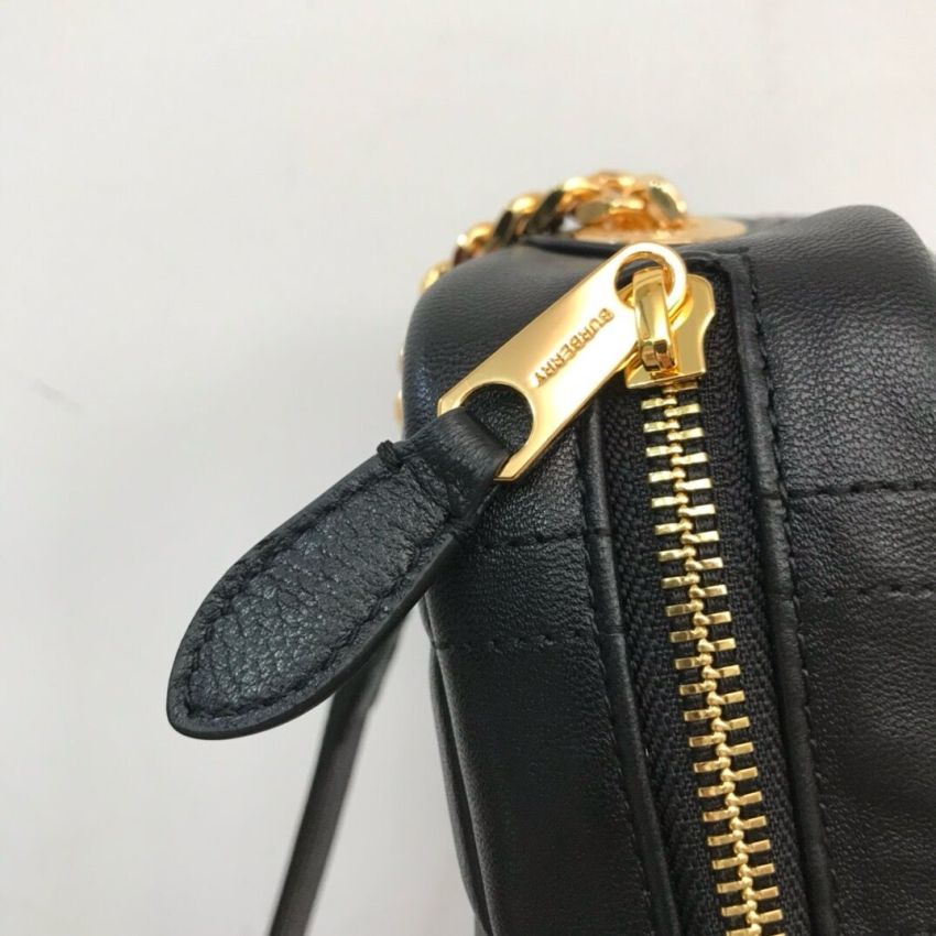 Bv*b*rry Leather Crossbody Bag