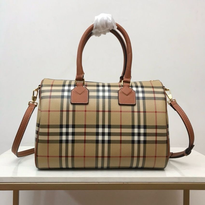 Bv*b*rry Classic Boston Bag