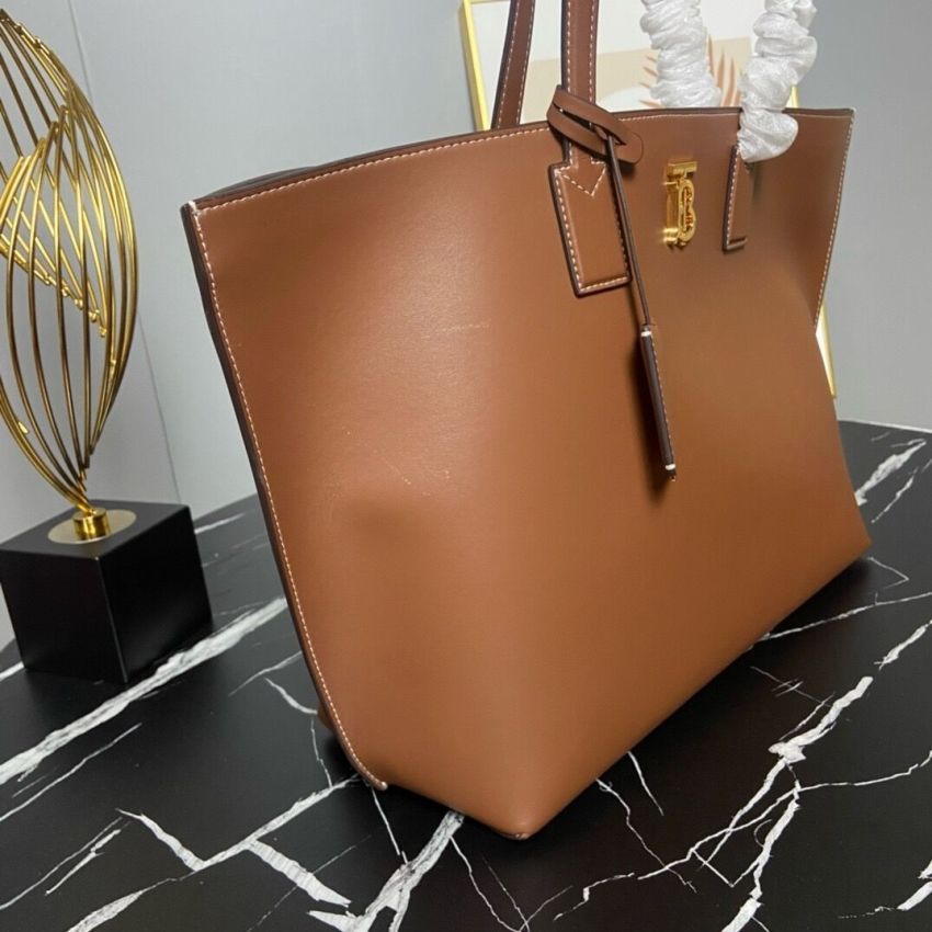 Bv*b*rry Leather Tote