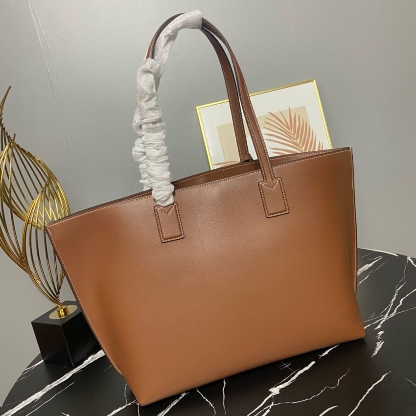 Bv*b*rry Leather Tote