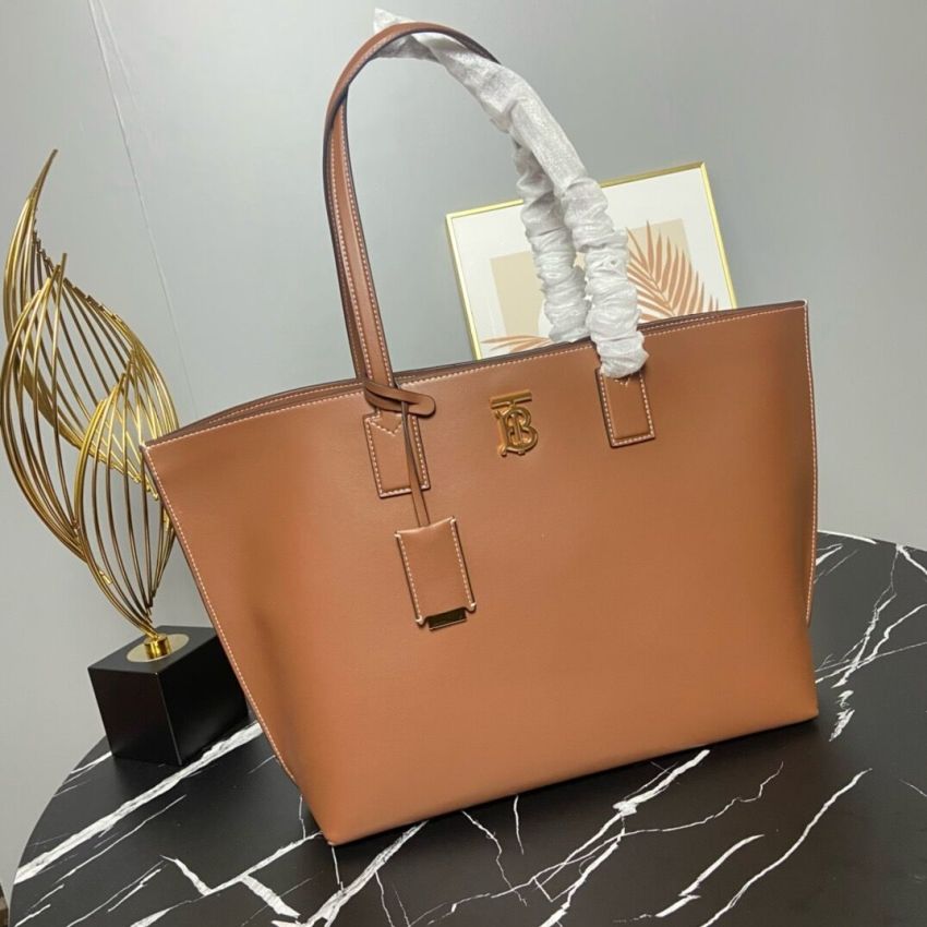 Bv*b*rry Leather Tote