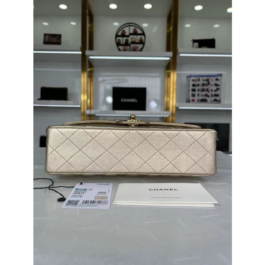 Medium Ch**el Classic Handbag