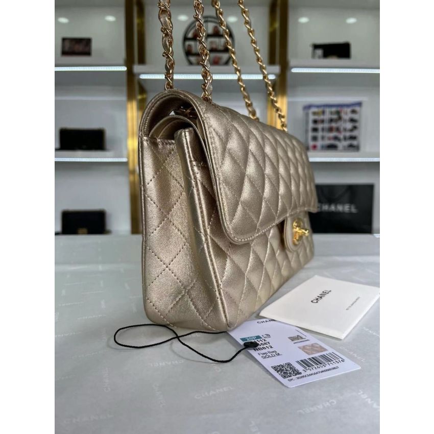 Medium Ch**el Classic Handbag