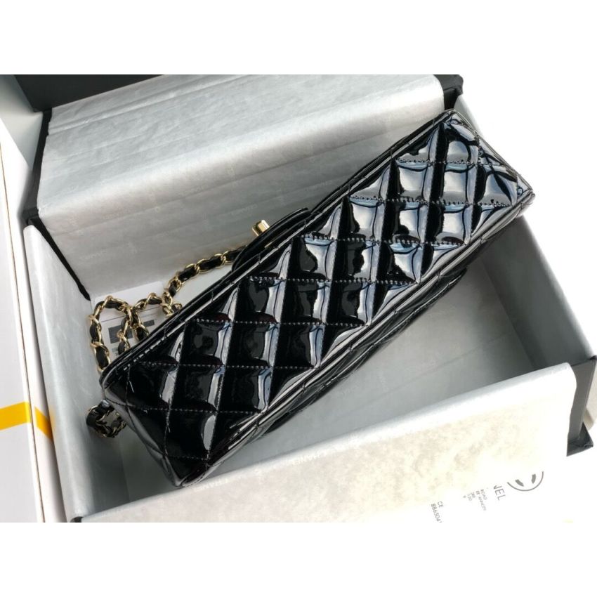 Medium Ch**el Classic Handbag in Shiny leather