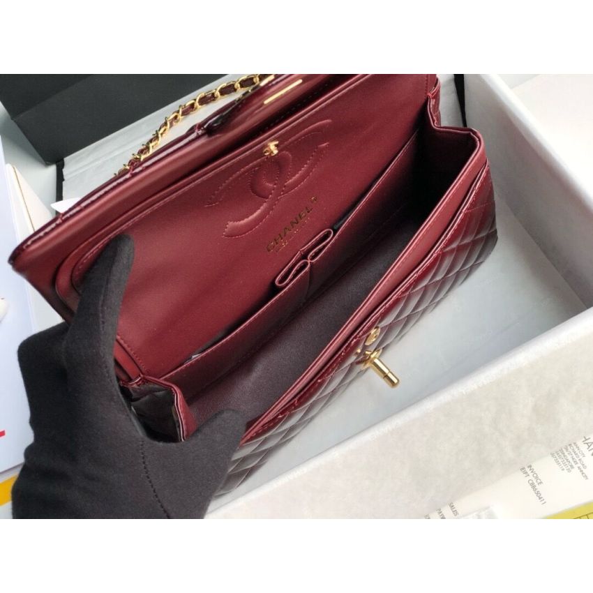Medium Ch**el Classic Handbag in Shiny leather