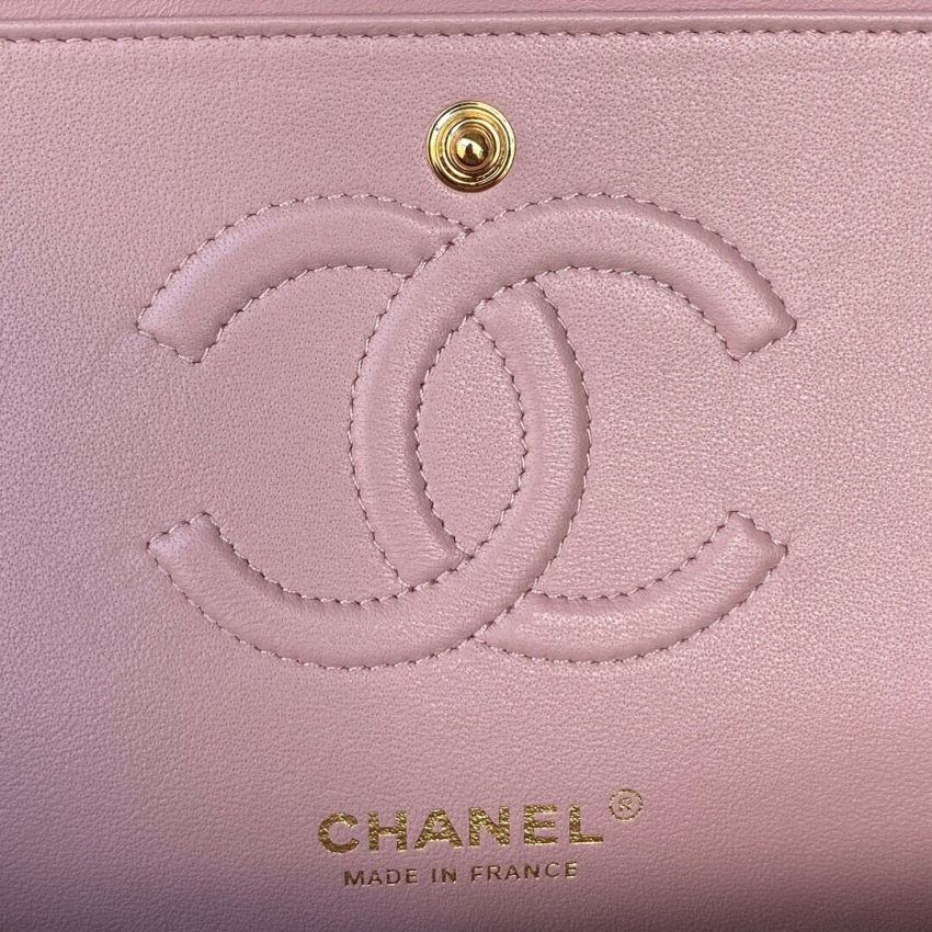 Medium Ch**el Classic Handbag