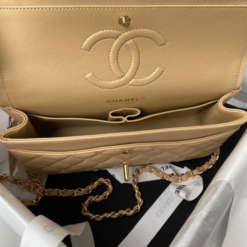 Medium Ch**el Classic Handbag