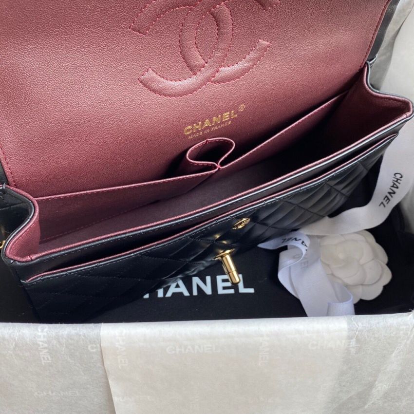 Medium Ch**el Classic Handbag