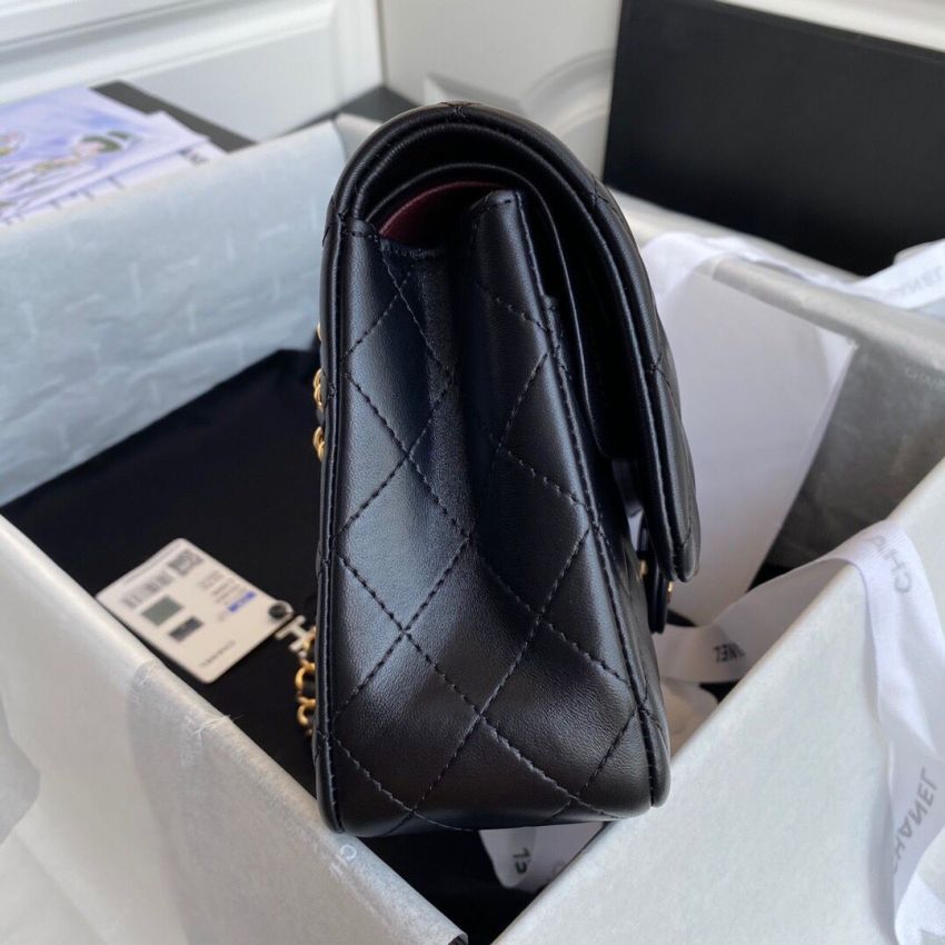 Medium Ch**el Classic Handbag