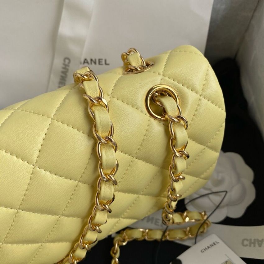 Medium Ch**el Classic Handbag