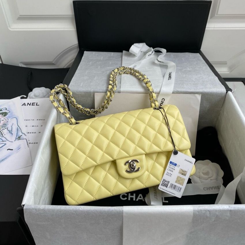 Medium Ch**el Classic Handbag