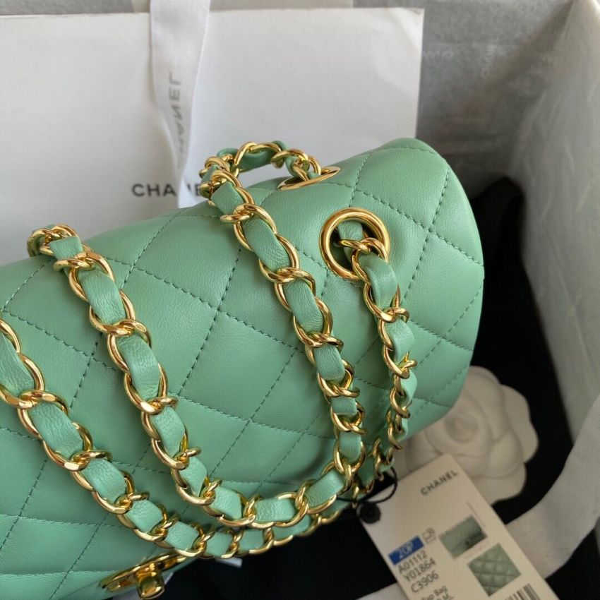 Medium Ch**el Classic Handbag