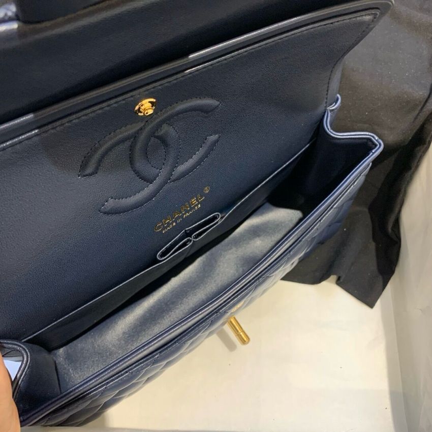 Medium Ch**el Classic Handbag