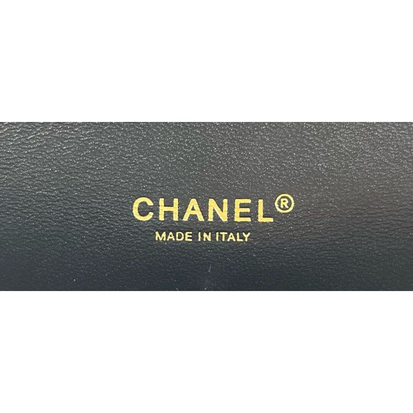 Medium Ch**el Classic Handbag