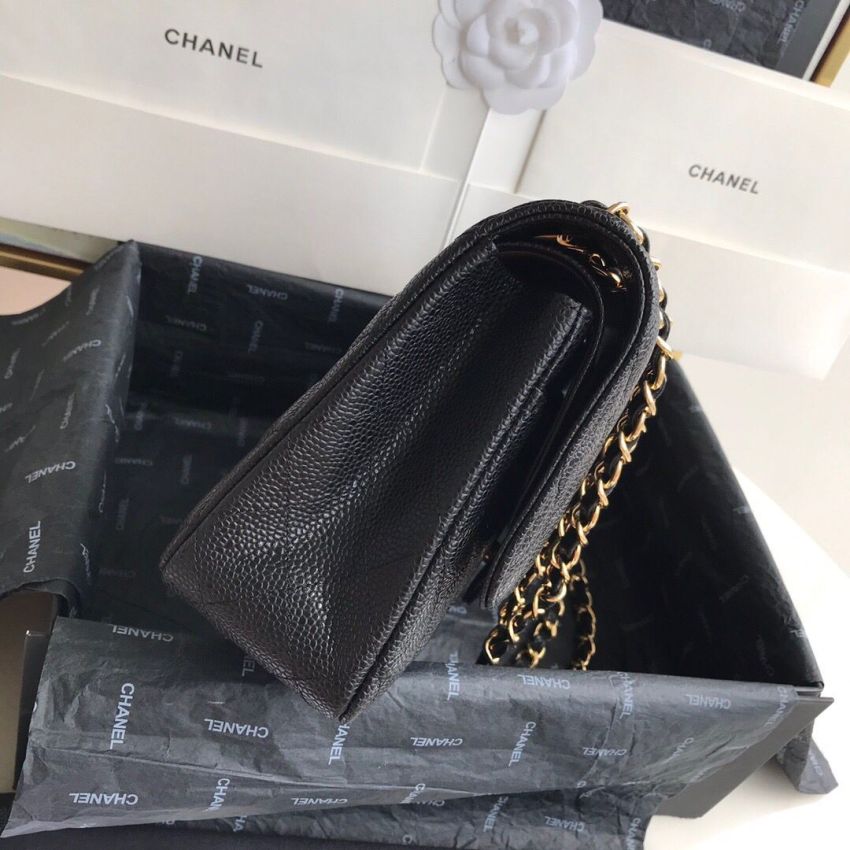 Medium Ch**el Classic Handbag in Grained Leather