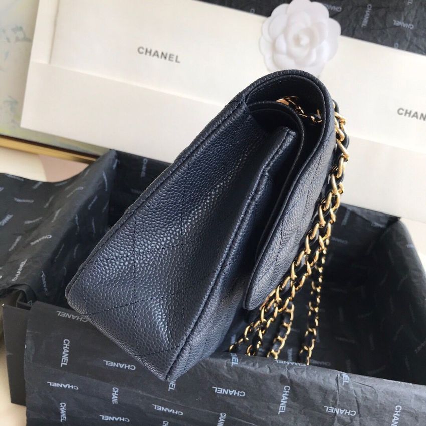 Medium Ch**el Classic Handbag in Grained Leather