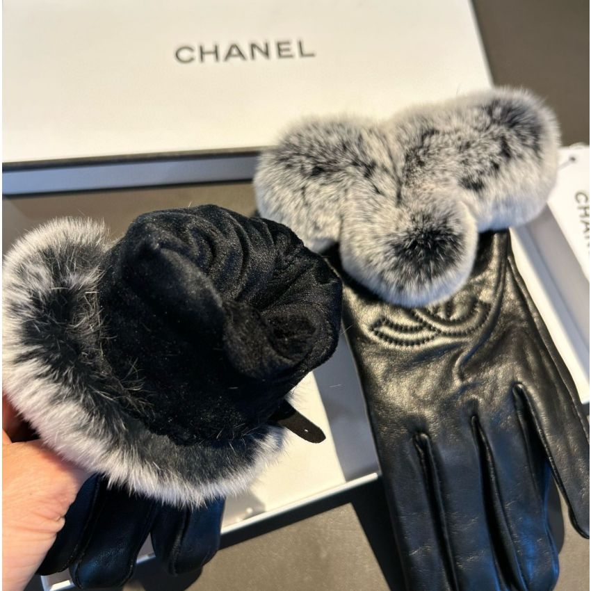 Ch**el Lamskin Gloves