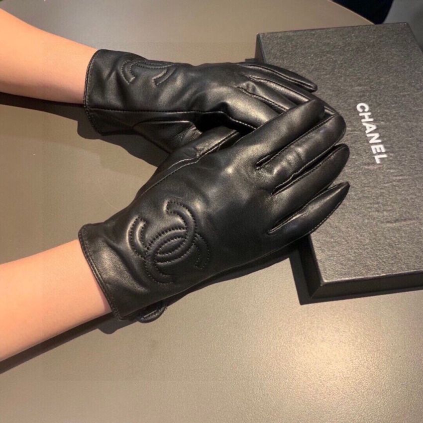 Ch**el Lamskin Gloves
