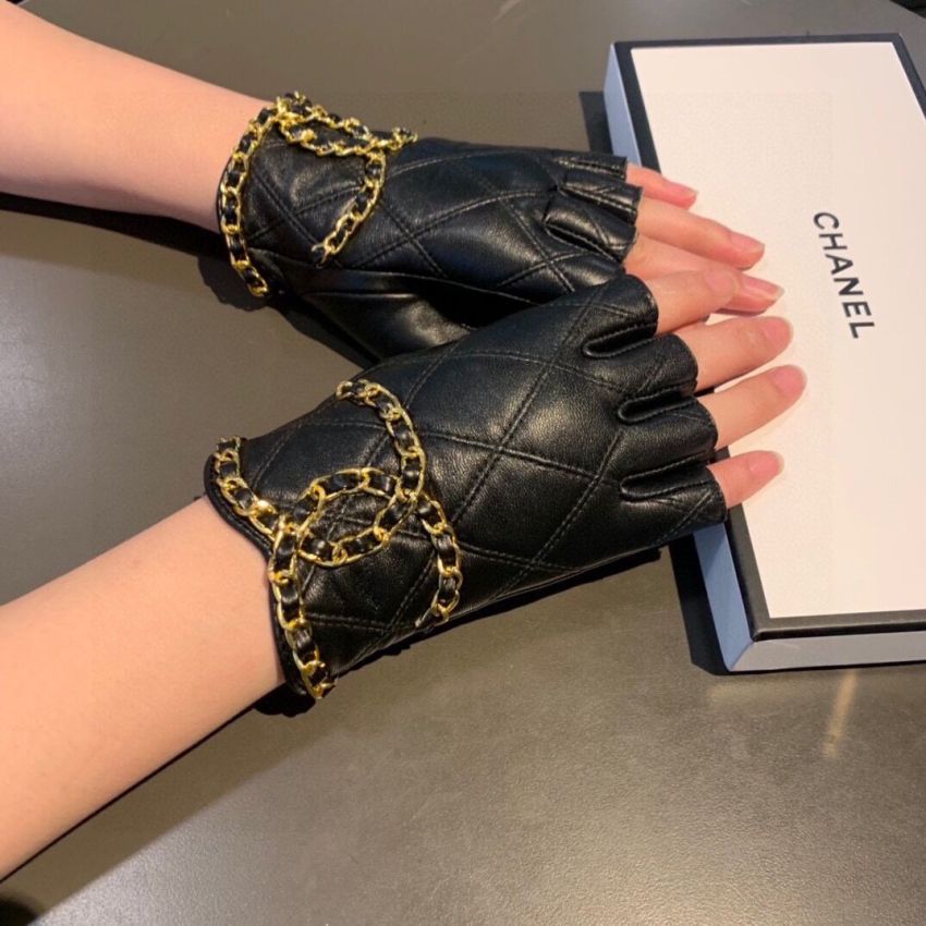 Ch**el Lamskin Gloves