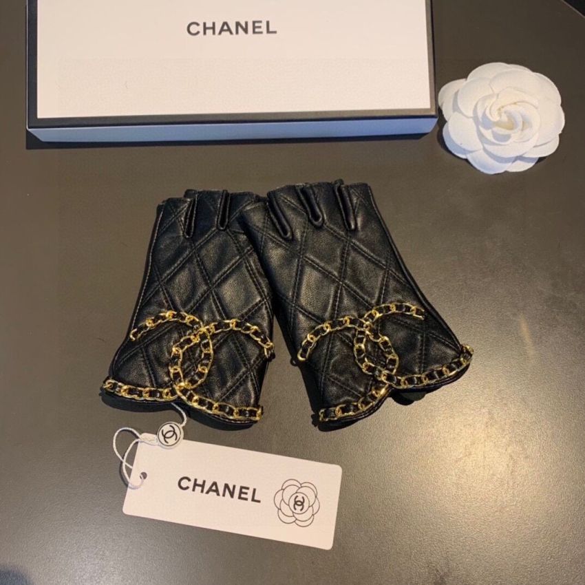 Ch**el Lamskin Gloves