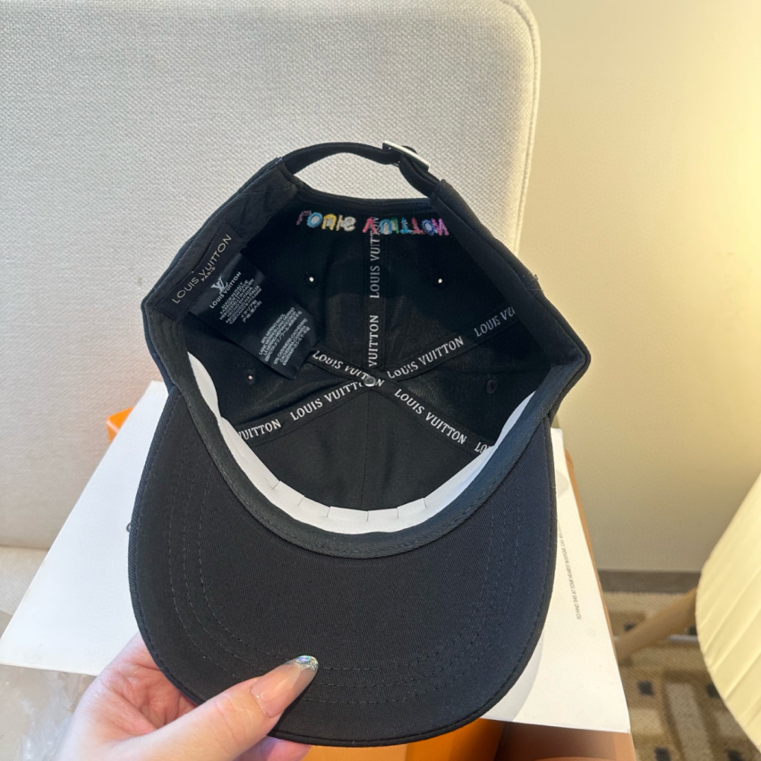 LV Cap