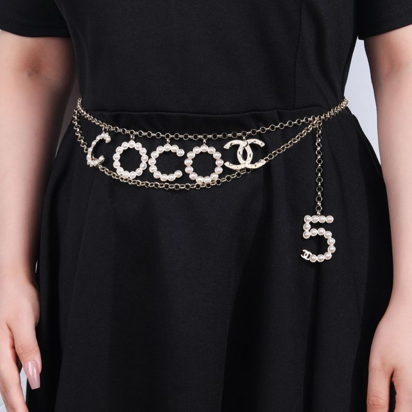 Ch**el Chain belt