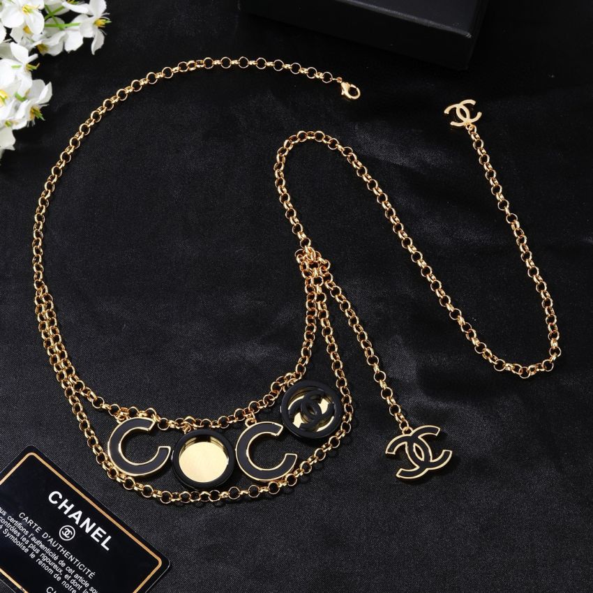 Ch**el Chain belt