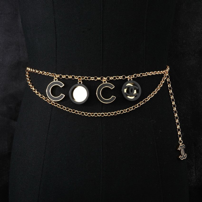 Ch**el Chain belt