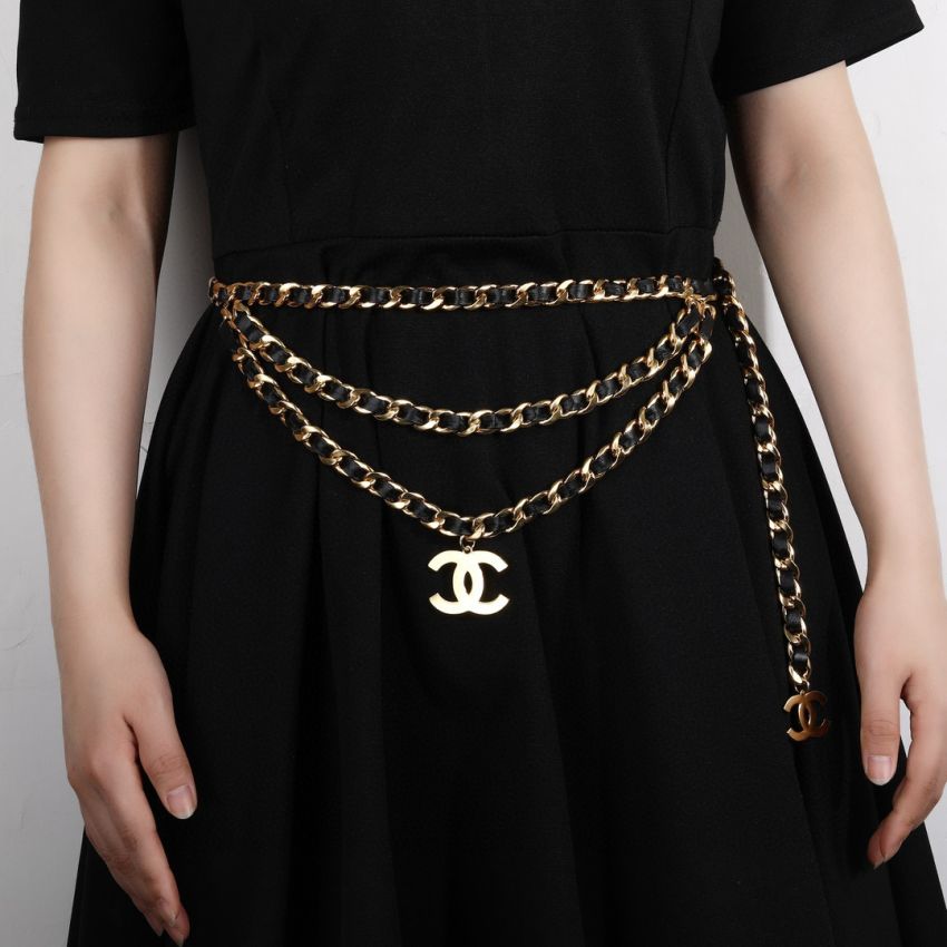 Ch**el Chain belt