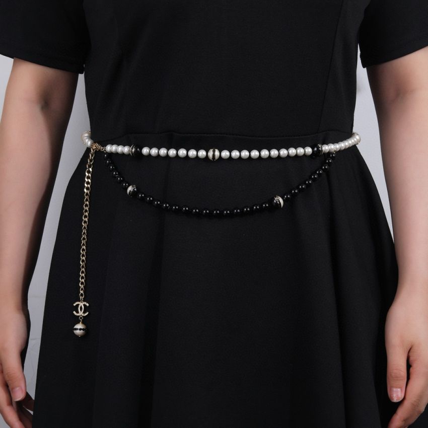 Ch**el Chain belt
