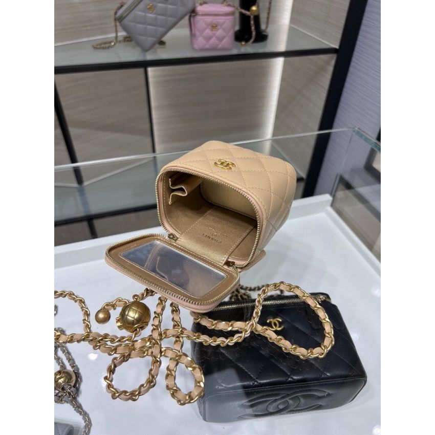 Ch**el Clutch with Chain