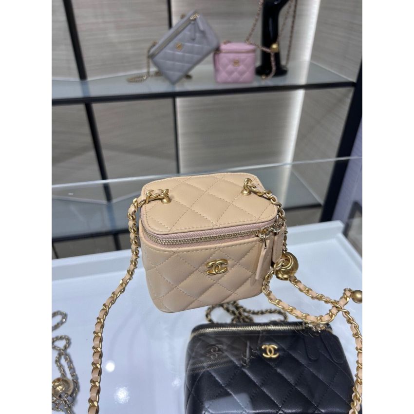 Ch**el Clutch with Chain