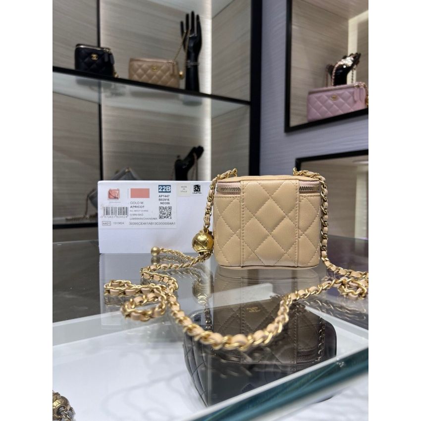 Ch**el Clutch with Chain