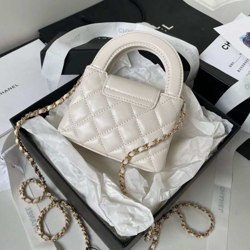 Ch**el Clutch with Chain