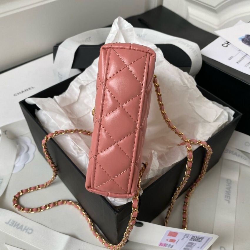 Ch**el Clutch with Chain