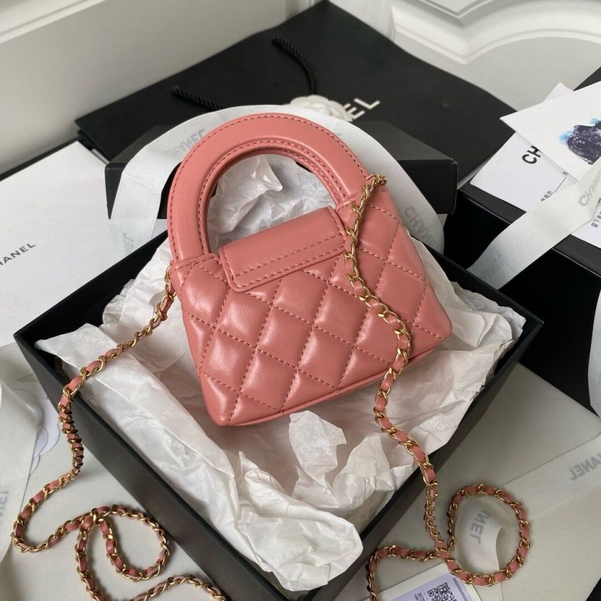 Ch**el Clutch with Chain
