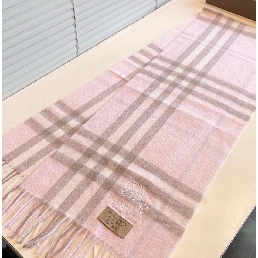 Buerberry Classic Check Cashmere scarf
