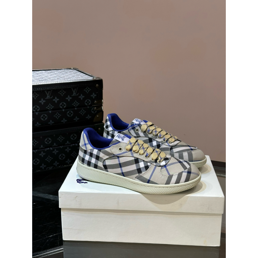 Bv*b*rry Sneaker, Size 35-46