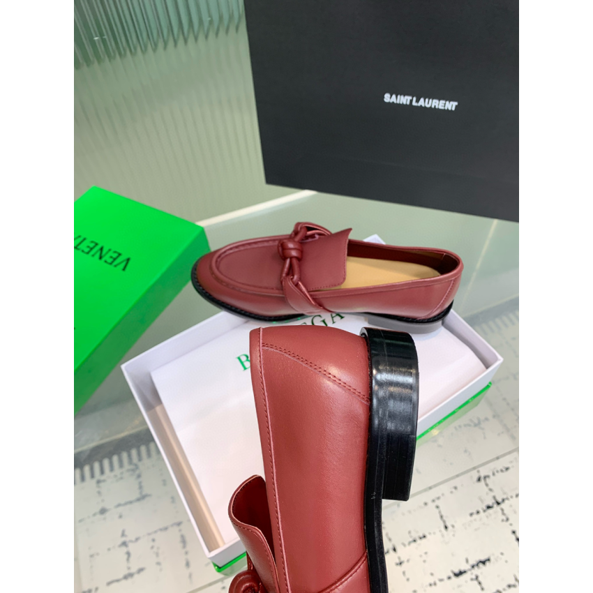 B0tt*ga Ven*ta Women's Loafer, Size 35-45