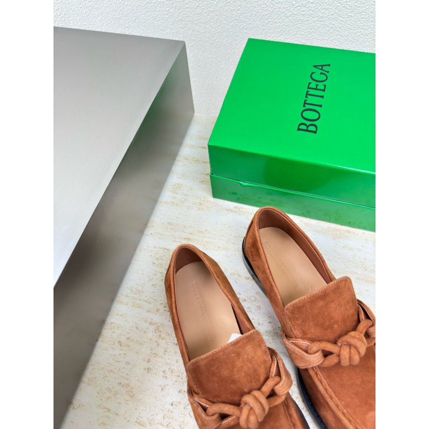 B0tt*ga Ven*ta Women's Loafer, Size 35-45