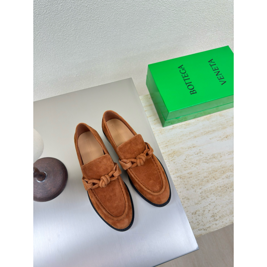 B0tt*ga Ven*ta Women's Loafer, Size 35-45
