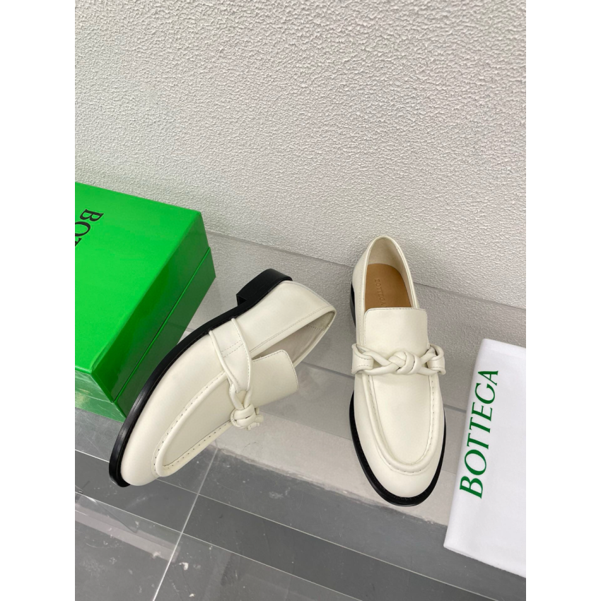 B0tt*ga Ven*ta Women's Loafer, Size 35-45