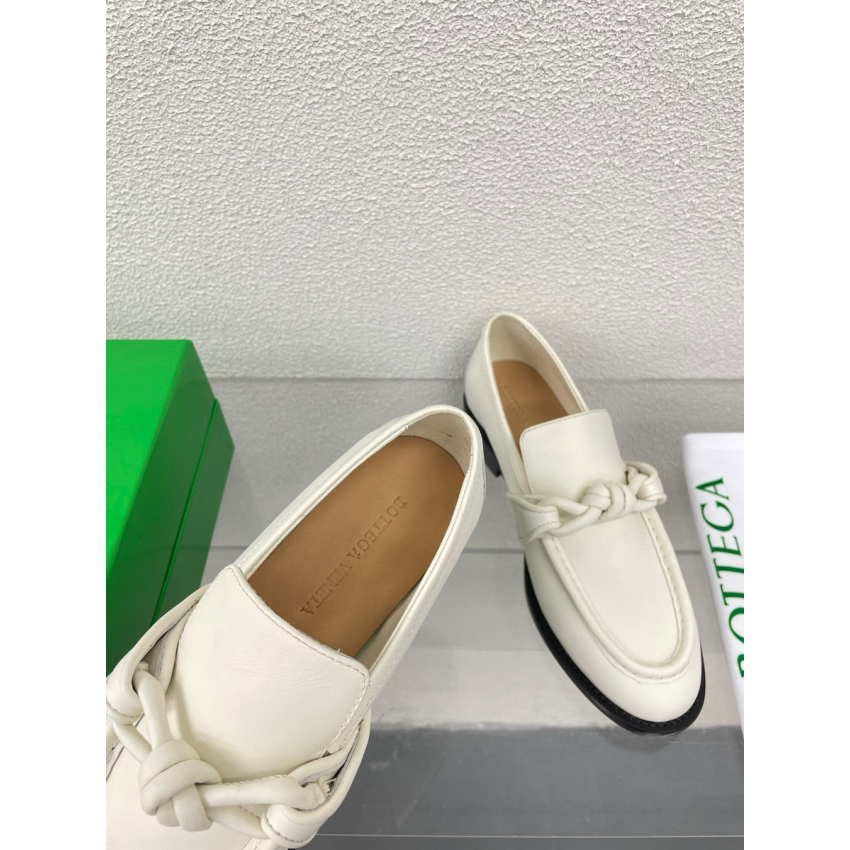 B0tt*ga Ven*ta Women's Loafer, Size 35-45