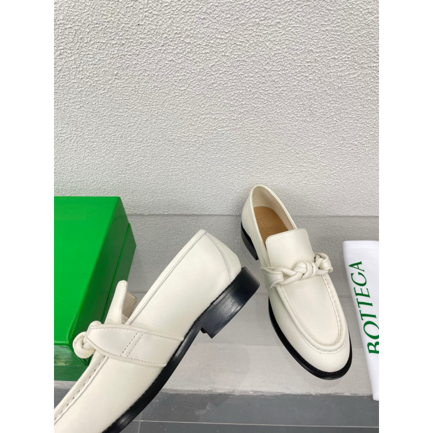 B0tt*ga Ven*ta Women's Loafer, Size 35-45