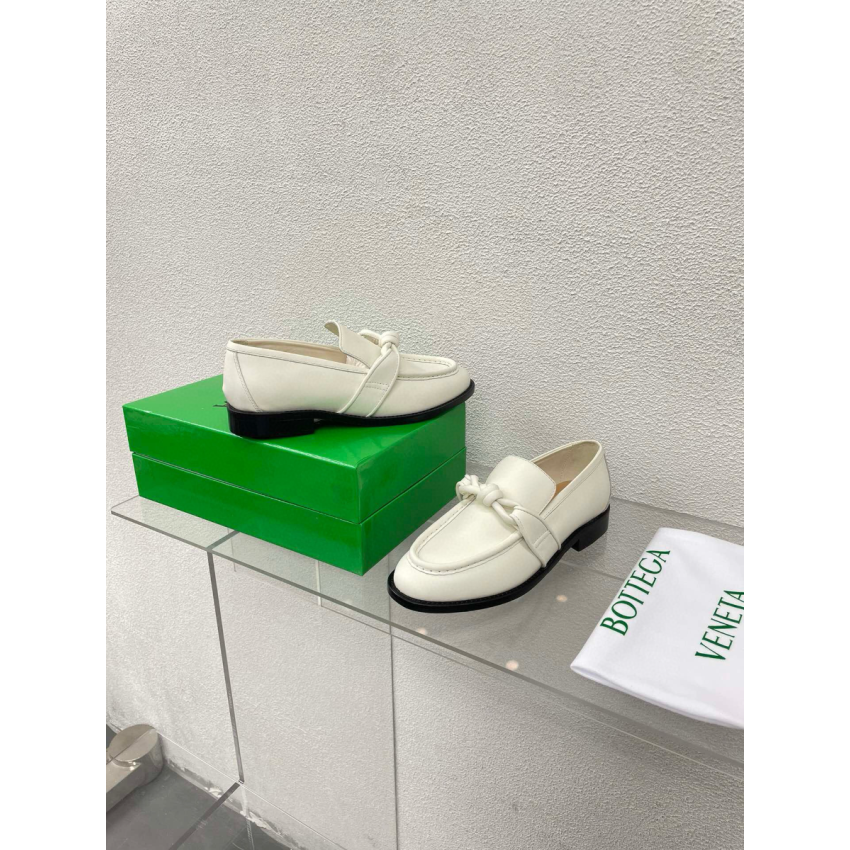 B0tt*ga Ven*ta Women's Loafer, Size 35-45