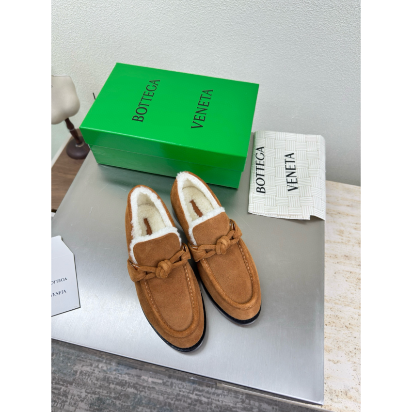 B0tt*ga Ven*ta Women's Loafer, Size 35-45