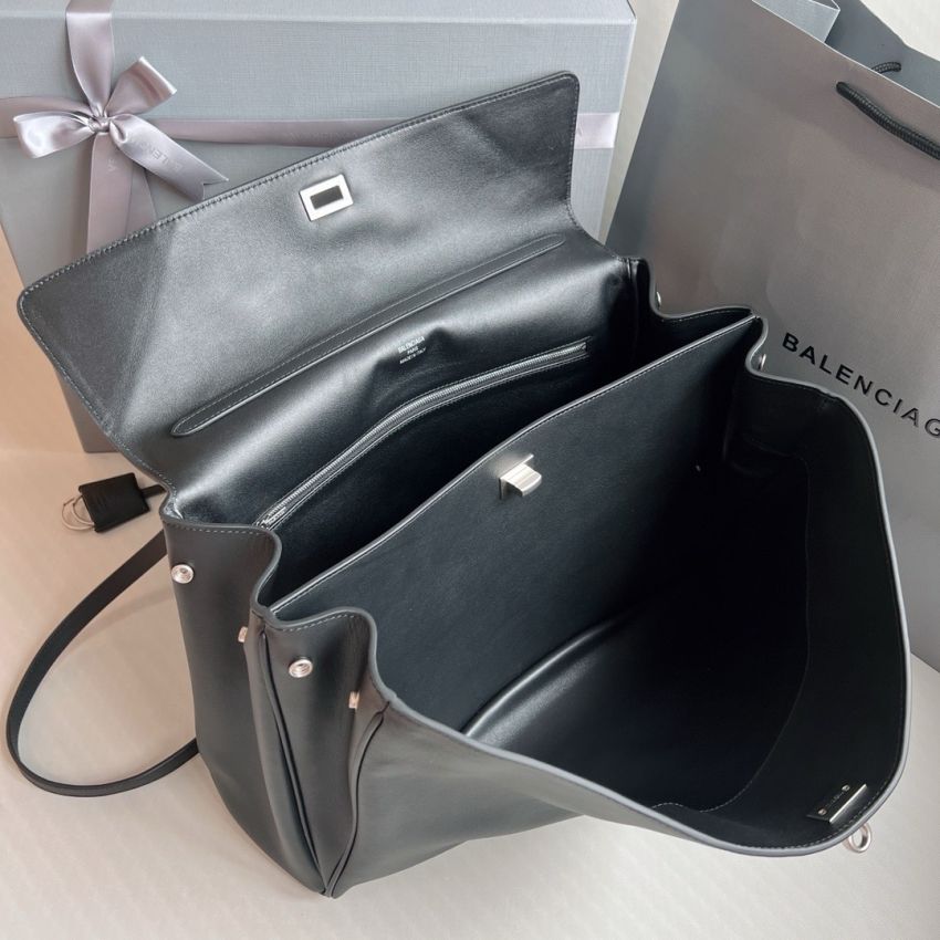 Ba1en*iaga Rodeo Large Handbag- Black