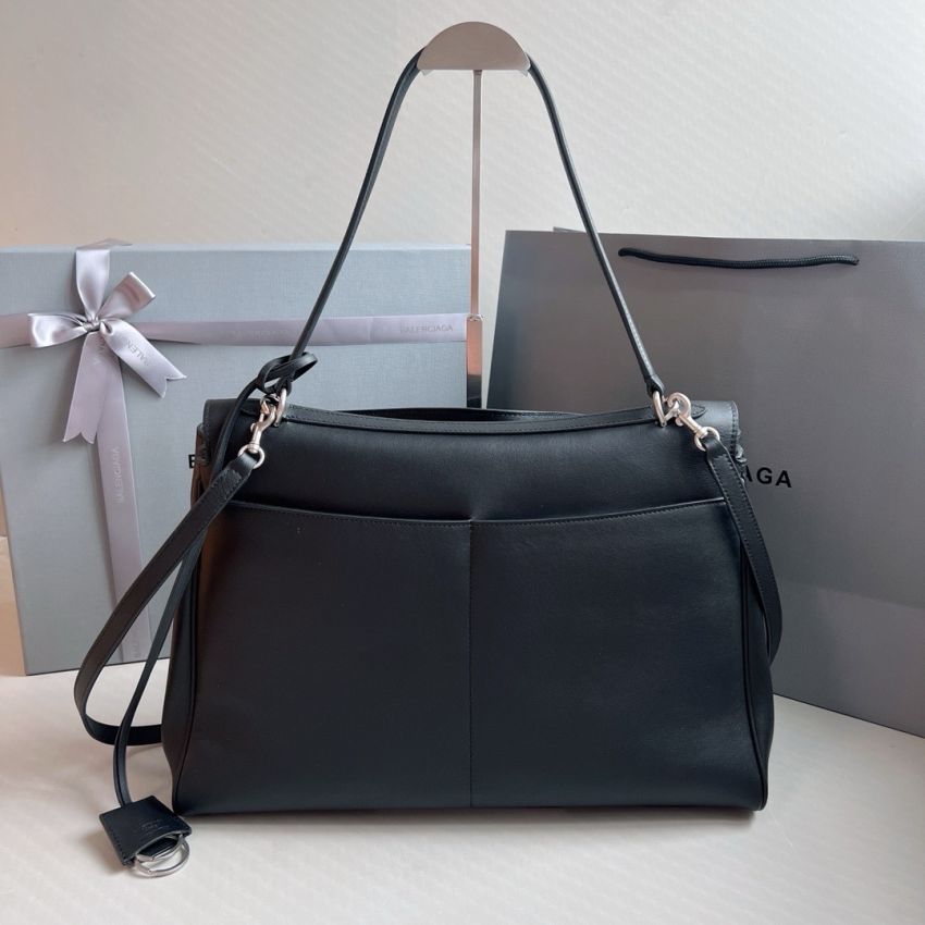 Ba1en*iaga Rodeo Large Handbag- Black